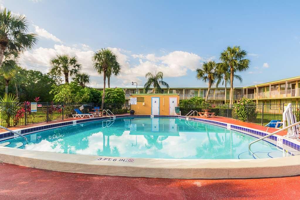 Red Roof Inn Vero Beach - I-95 시설 사진