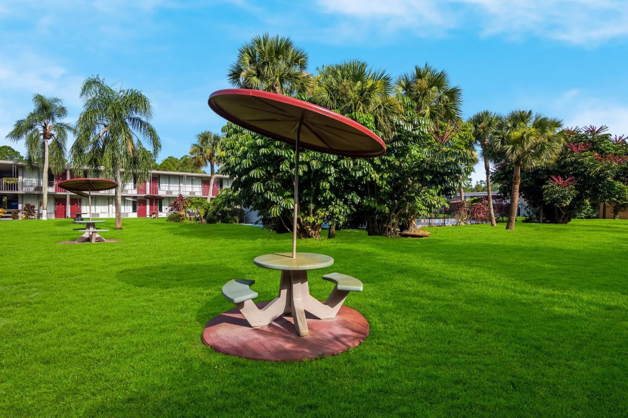 Red Roof Inn Vero Beach - I-95 외부 사진